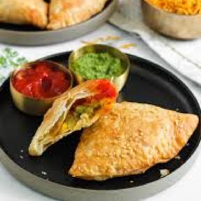 Savor Our Authentic Samosas
