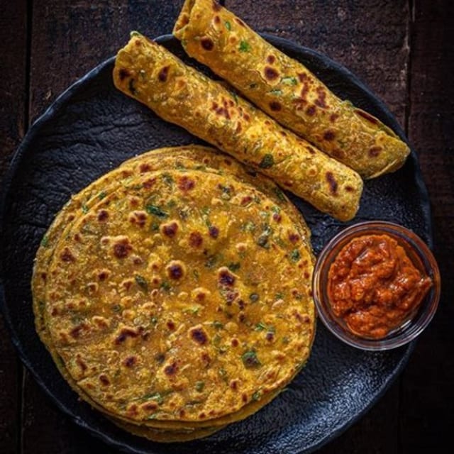 J Methi Thepla (5) with Yogurt and Pickle.