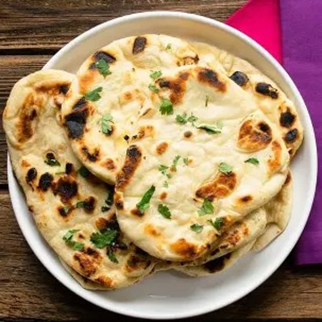 Butter Naan ( 1 Piece).