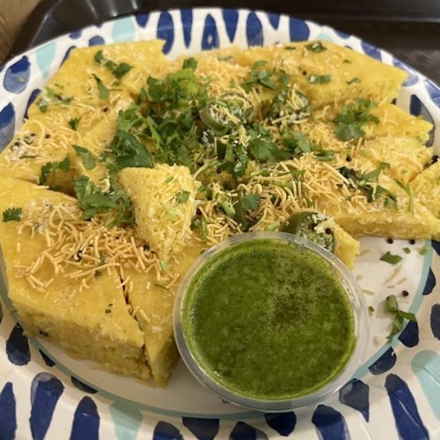Khaman Dhokla (Small Box).